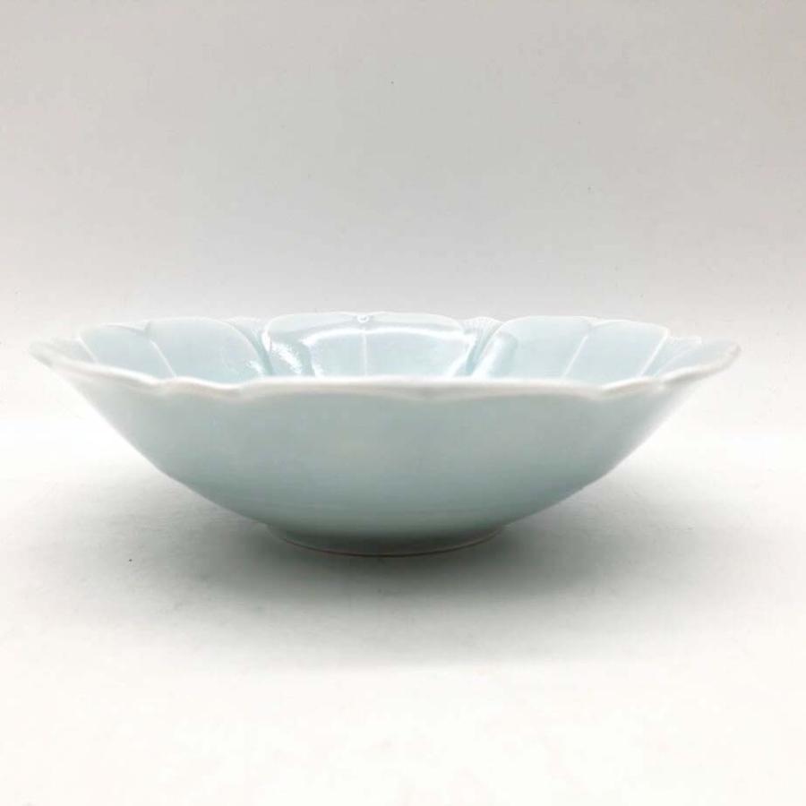 【未使用品】 快山窯 青白磁 兆花文六寸鉢 2個セット 共箱付 ペールブルー 陶磁器 食器 水色 盛鉢 ボウル 深皿 和食器 工芸品 兆花文六寸鉢 |  | 02