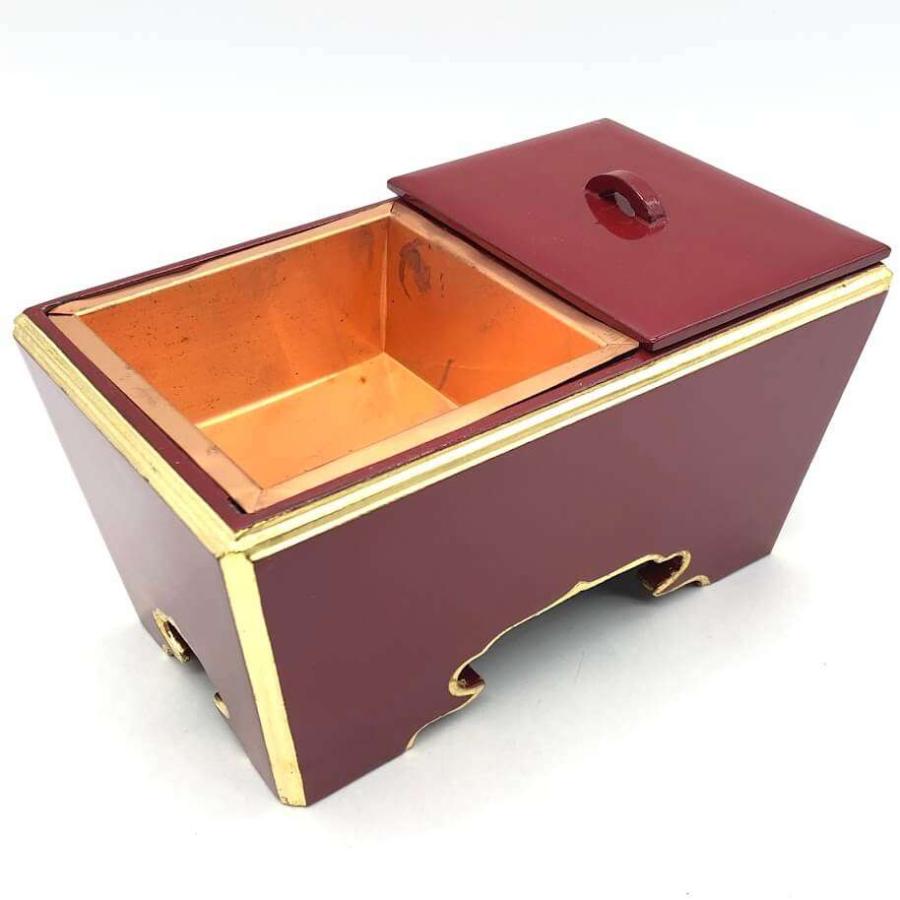 【中古】 蓋付角香炉 7寸 朱塗 化粧箱入り 木製 角型 焼香 廻し香炉 ふた付 香炉 仏具 蓋付角香炉 中古 |  | 01