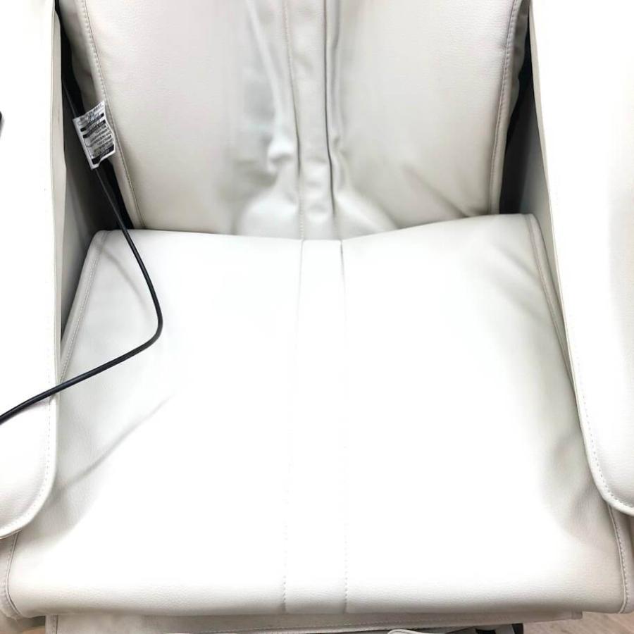 【中古】 ファミリーイナダ メディカルチェア FMC-KS70 アイボリー レザー調 取扱説明書付 家庭用 マッサージチェア マッサージ機 INADA |  | 01