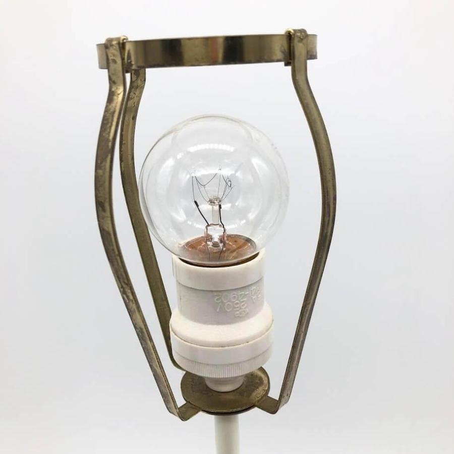 【中古】 陶器製 テーブルライト KPM 西洋陶器 卓上ライト スイッチ付き スタンドライト ナイトスタンド 照明 電気 ランプ 洋風 陶器人形 |  | 03