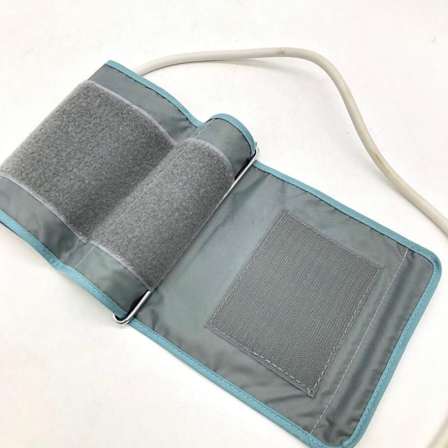 【中古】 テルモ 上腕式血圧計 ES-W100ZZ ホワイト TERUMO デジタル 自動血圧計 コンパクト 家庭用 上腕式 電子血圧計 血圧計 中古 | テルモ | 04