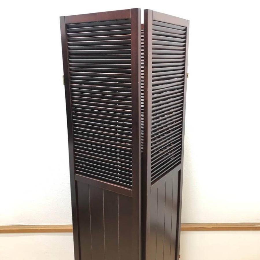 【中古】 パーテーション 4連 高さ160cm こげ茶 木製 ルーバー型 折りたたみ式 両折蝶番 キャスター付き 木製 衝立 ダークブラウン 両方向蝶番 |  | 03