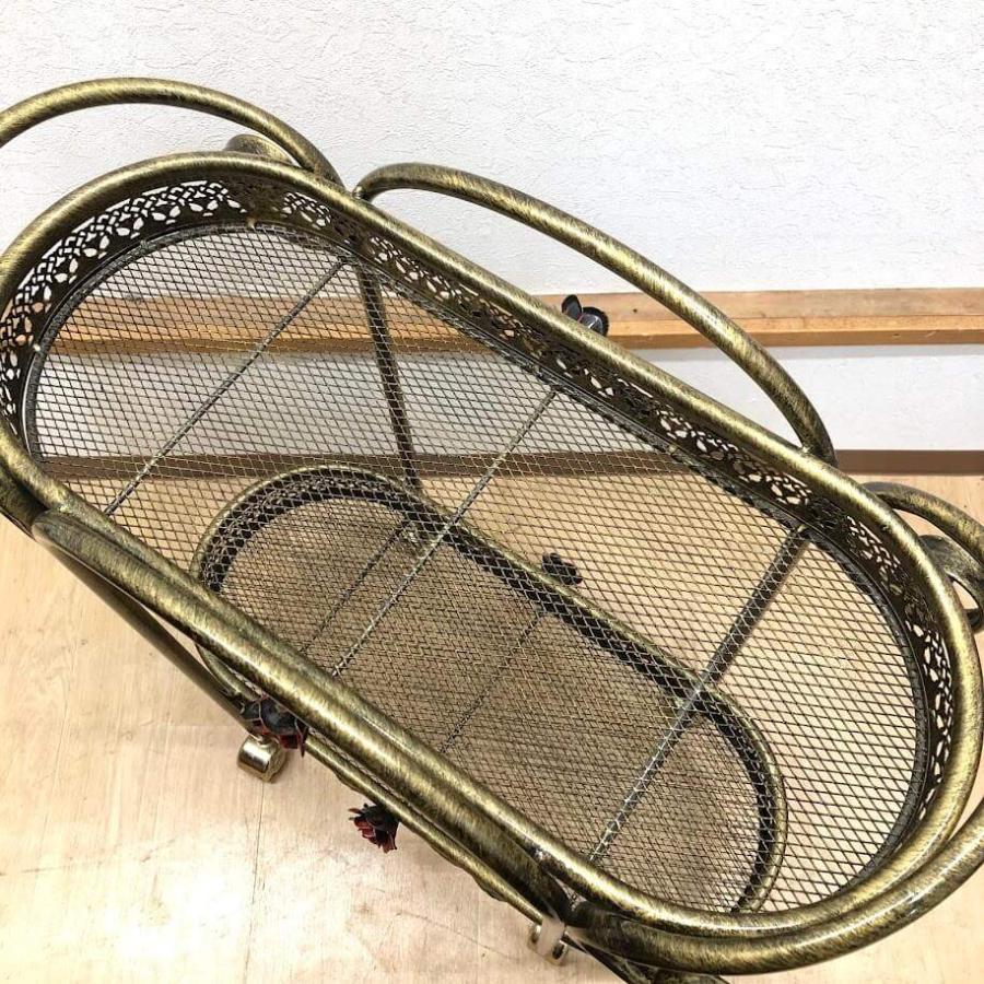 【中古】 アンティーク調 アイアンワゴン 2段 薔薇 ローズ 金属製 プランターワゴン 花台 鉢台 鉢置き バスケット キッチン リビング |  | 02
