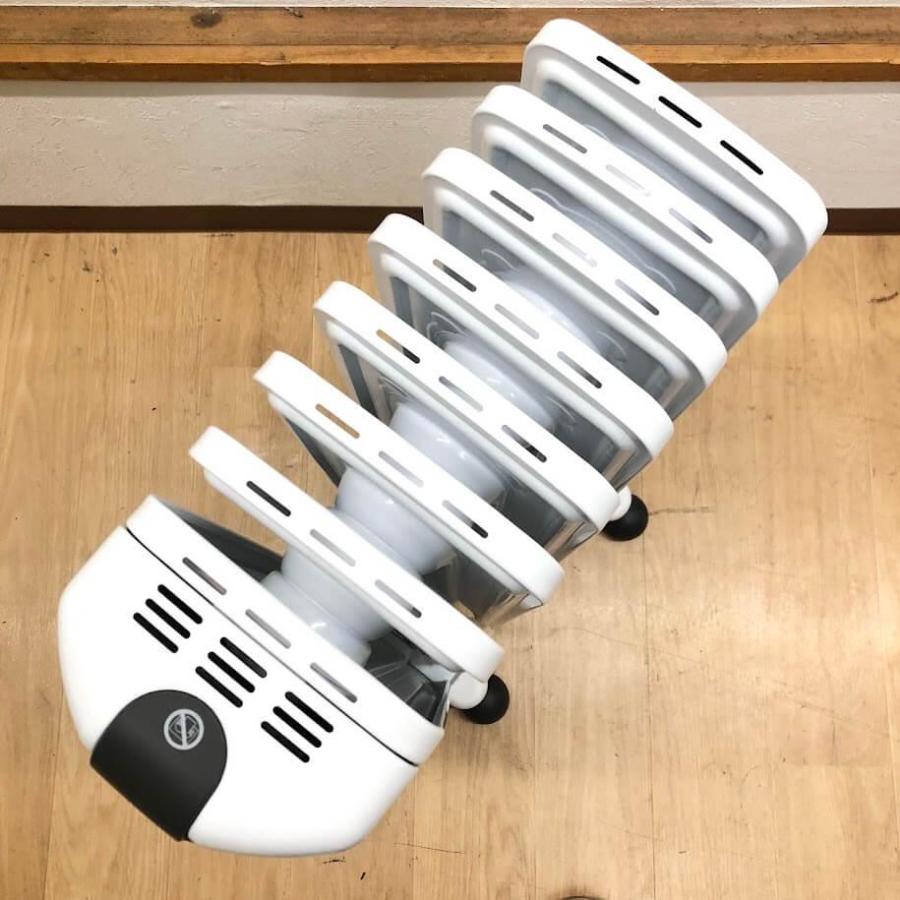 【中古】 デロンギ アミカルド オイルヒーター RHJ35M0812-DG ホワイト 8枚フィン 1200W 8〜10畳 取扱説明書付 DeLonghi キャスター付 |  | 04