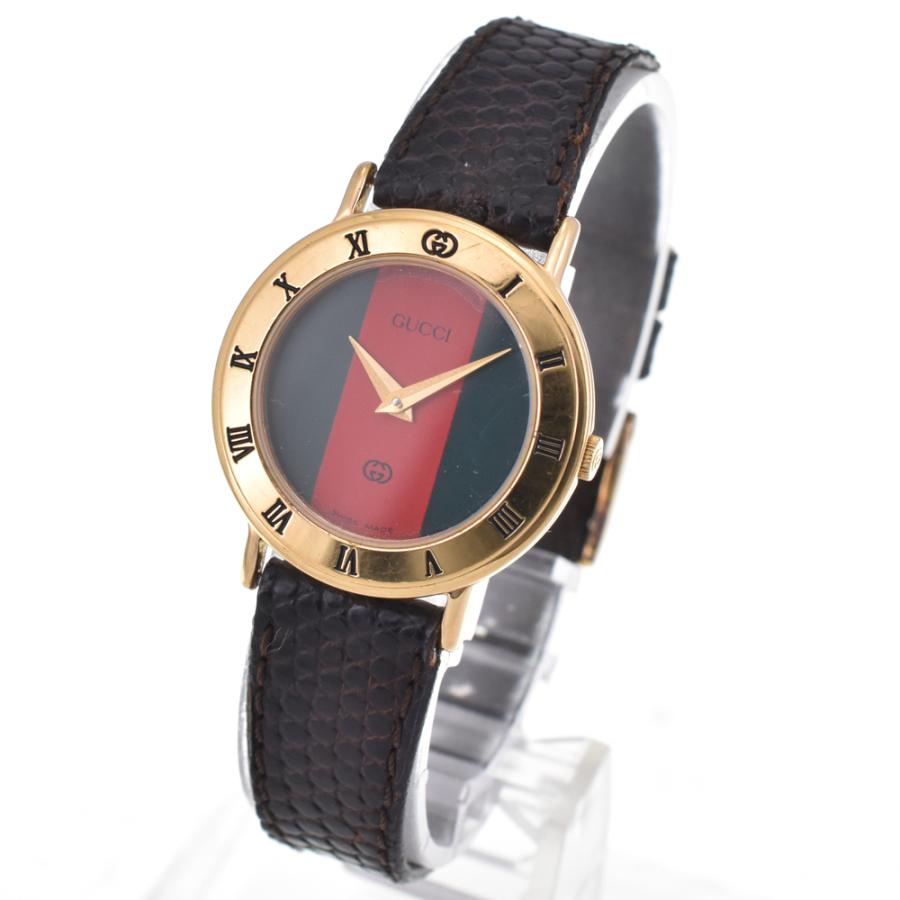 GUCCI(グッチ) 腕時計 3000L レディース 型押し加工 グリーン×レッド GUCCI - GUCCI(グッチ) 腕時計 3000L レディース 型押し加工 グリーン