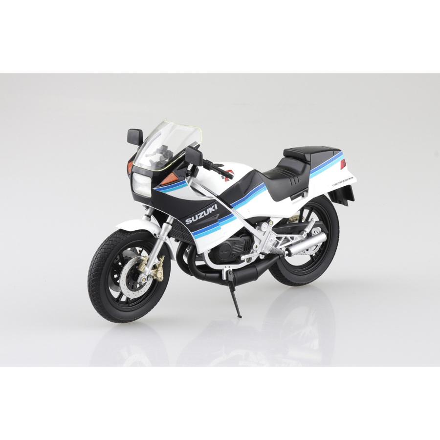 青島文化教材社 アオシマ 1/12 完成品バイク SUZUKI RG250Γ ブルー