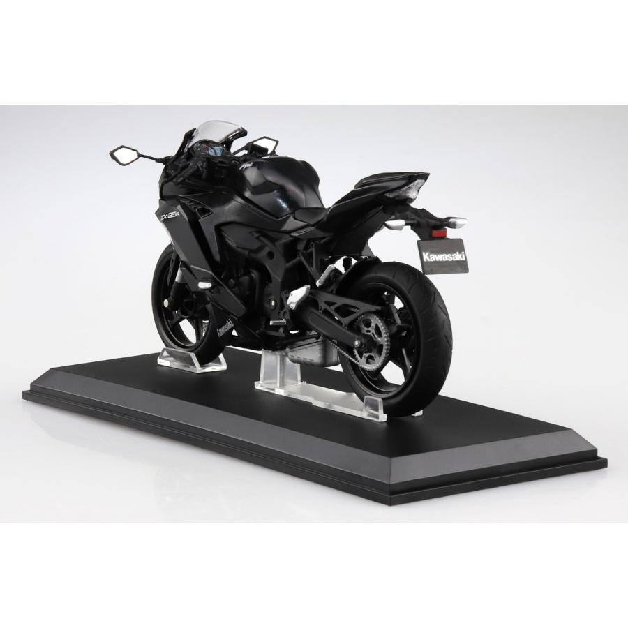 KAWASAKI Ninja ZX-25R (メタリックスパークブラック) 1/12 完成品バイク 完成品