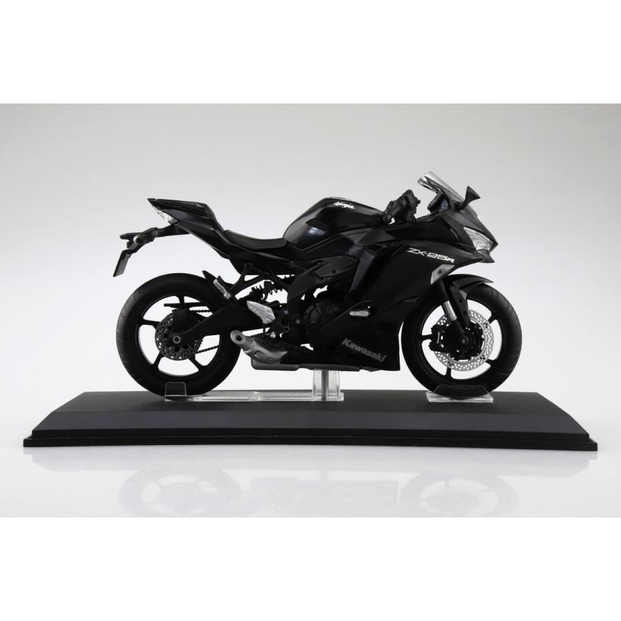 KAWASAKI Ninja ZX-25R (メタリックスパークブラック) 1/12 完成品バイク 完成品