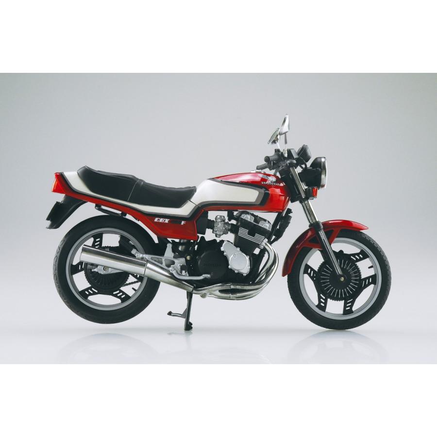 青島文化教材社 アオシマ 1/12 完成品バイク Honda CBX400F 青島文化教材社 アオシマ 1/12 完成品バイク Honda CBX400F