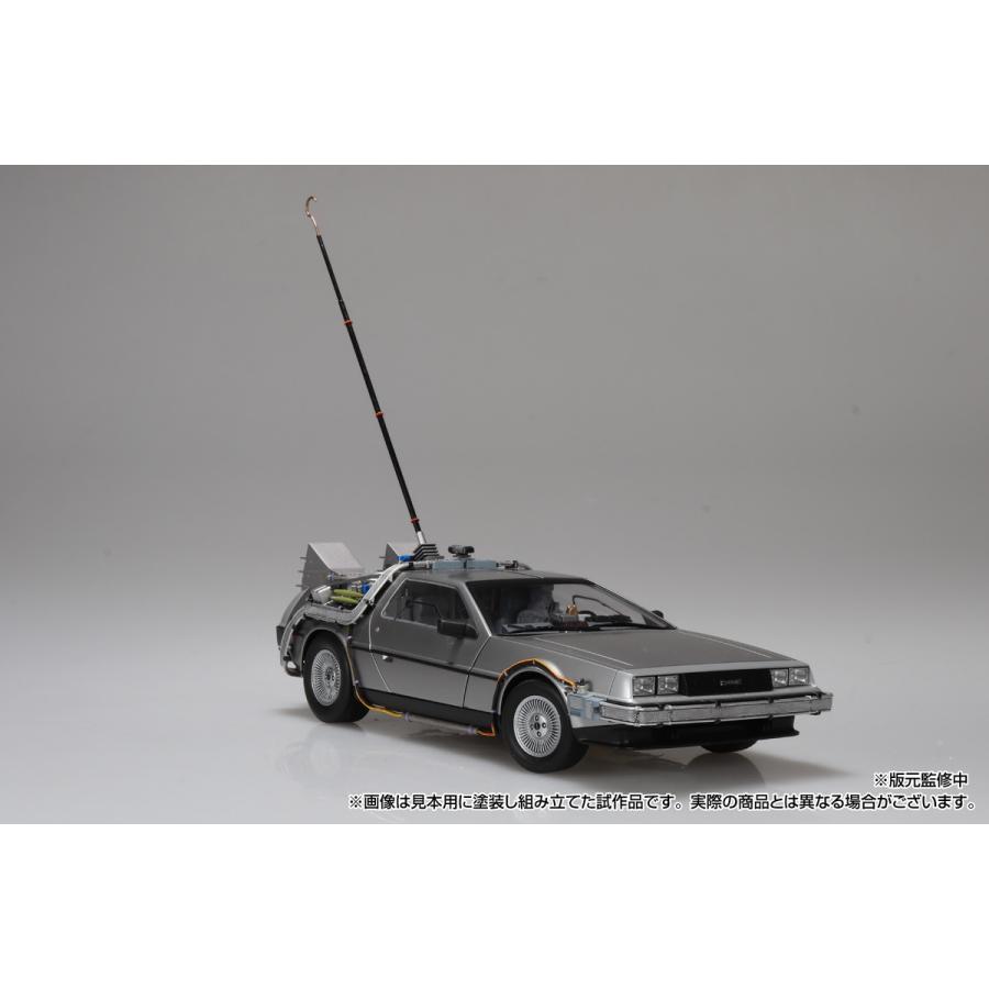 アオシマ ムービーメカ No.BT-05 1/24 バック・トゥ・ザ・フューチャー PartI タイムマシン フィギュア付き プラモデル[予約2026年9月発送予定] | 青島文化教材社 | 10