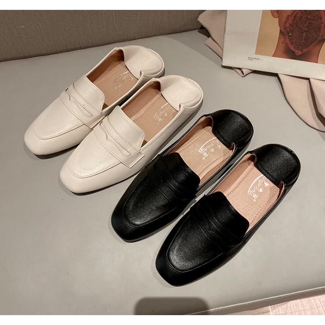 【AKIRANAKA】美品 Azalea ローファーパンプス　グレー　38サイズ AKIRANAKA】Azalea ローファーパンプス グレー 38サイズ