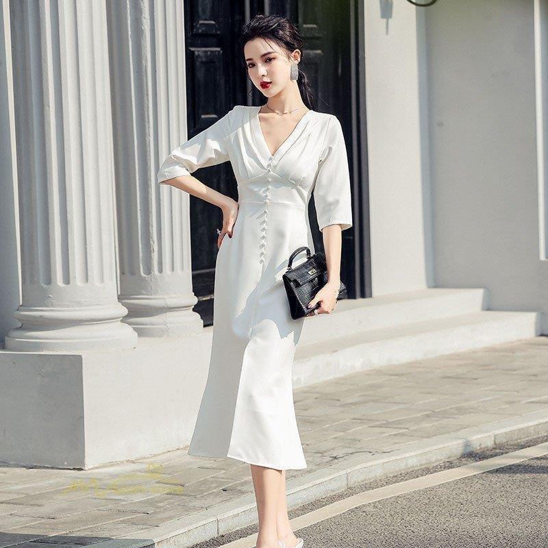 マーメイドワンピース 白ワンピース ホワイト フレア 無地 お洒落 パーティー 二次会 スリット ロングワンピース Vネック ドレス 韓国風 エレガント 結婚式 30代 Zys0702h アパーレ 通販 Yahoo ショッピング