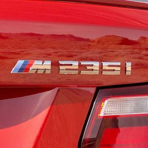 BMW純正 \"M235i\"" エンブレム(F22)"