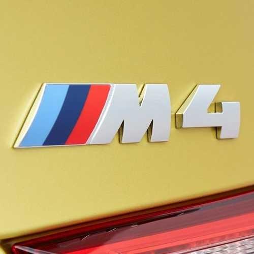 BMW純正 "M４" エンブレム(F82)｜apdirect｜02