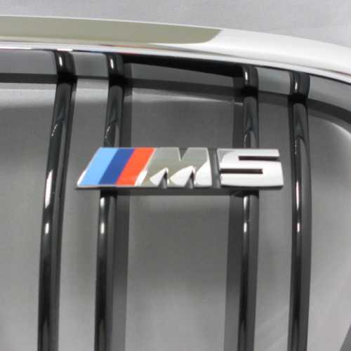 BMW純正 \"M5\" エンブレム