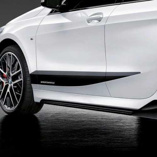 BMW BMW純正 M Performance ステッカー(フロント／サイド)(F40