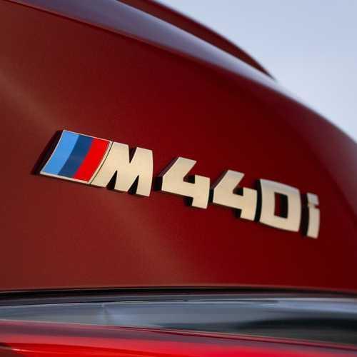 BMW純正 \"M440i\" エンブレム(G26)