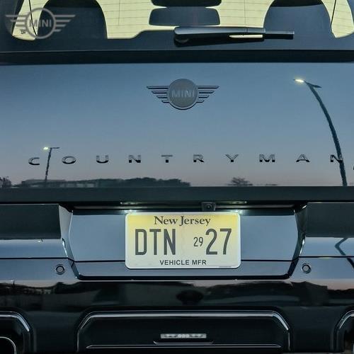 MINI純正  "COUNTRYMAN" エンブレム (ブラック) (U25) | MINI | 01