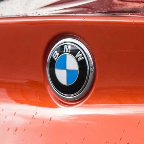 BMW BMW純正 エンブレム(E89) : APdirect - 通販 - Yahoo!ショッピング