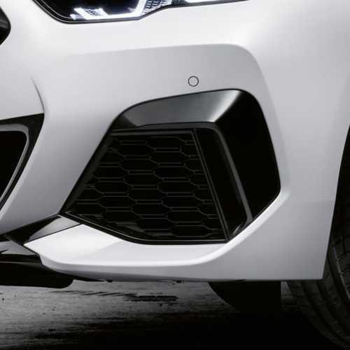 BMW BMW純正 Fフロント・バンパー・サイドグリル・カバー(グロス