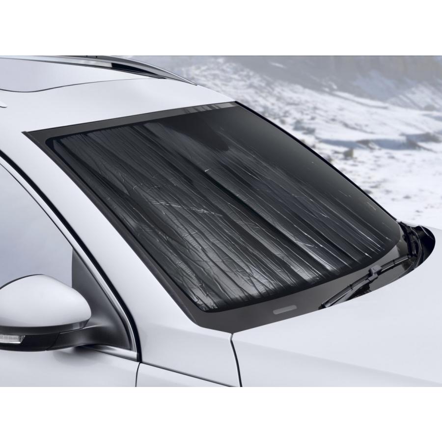 【WeatherTech正規輸入元】フォルクスワーゲン ゴルフ５／６／７(2006〜2014年) サンシェード 日除け | WeatherTech | 02