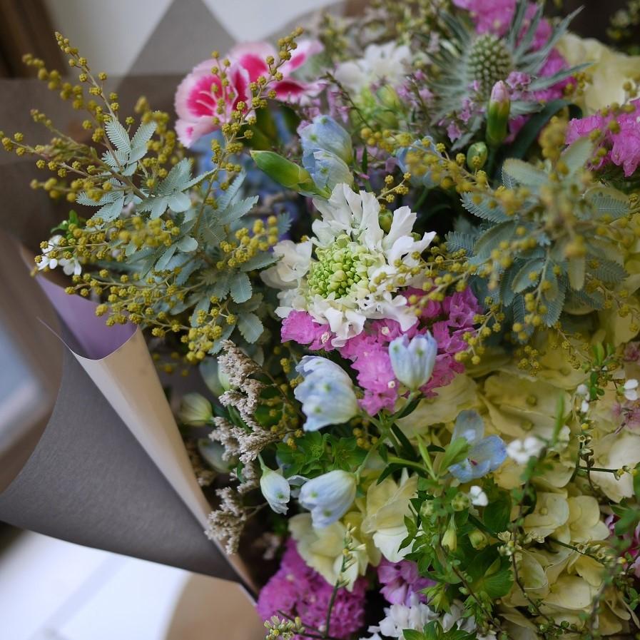 生花紫陽花とスターチスの花束ブーケ 花 ギフト 開店祝 誕生日 送別 歓送迎会 卒業 結婚 お祝い 記念日 プレゼント 母の日 父の日 敬老の日 Frsb Apertiofloris 通販 Yahoo ショッピング