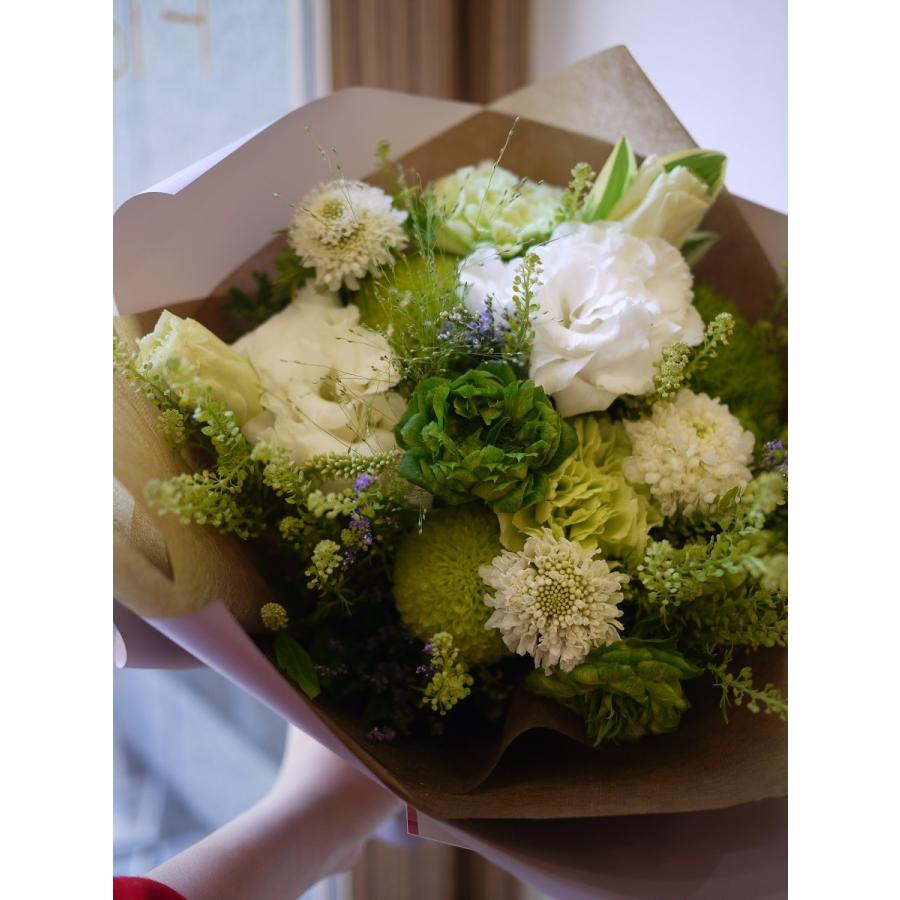 生花花束 グリーン指定 指定料500円込 Sサイズ 花 ギフト 開店祝 誕生日 歓送迎会 送別 卒業 結婚 お祝い 記念日 プレゼント 母の日 父の日 敬老の日 Frsb 4906 Apertiofloris 通販 Yahoo ショッピング