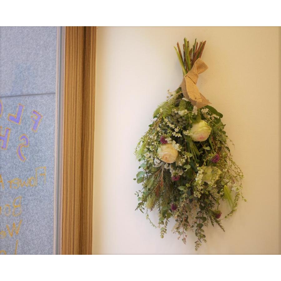 ドライになる生花のスワッグ 壁掛け☆花 ギフト 開店祝 誕生日 歓送迎