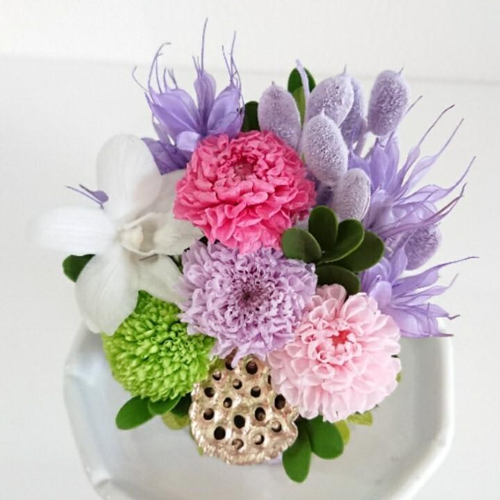 プリザーブドフラワー仏花 結 紫★花 贈り物 供物 お供え お供え花 お悔やみ 花 法事 四十九日法要 命日 喪中見舞い |  | 01