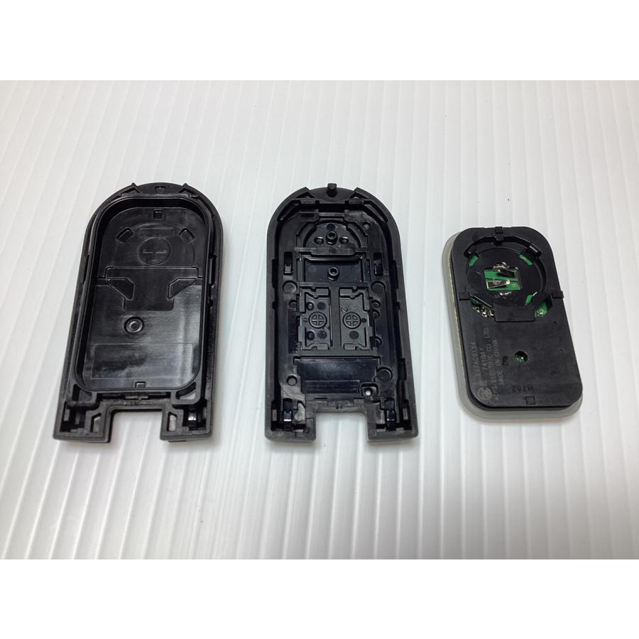 スマートキー　トヨタ　タンク　M900A パワースライド用 |  | 03