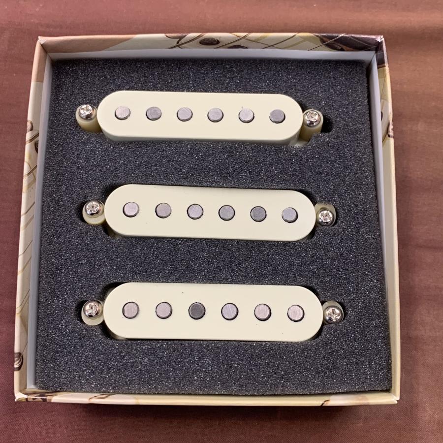 Bare Knuckle PAT Pend '63 Veneer Board Strat Set / Mint (ベア