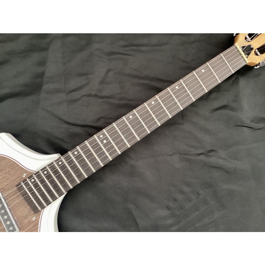 EASTWOOD GUITARS CALIFORNIA REBEL/White (イーストウッド)【旧 EASTWOOD GUITARS CALIFORNIA REBEL/White (イーストウッド)【旧
