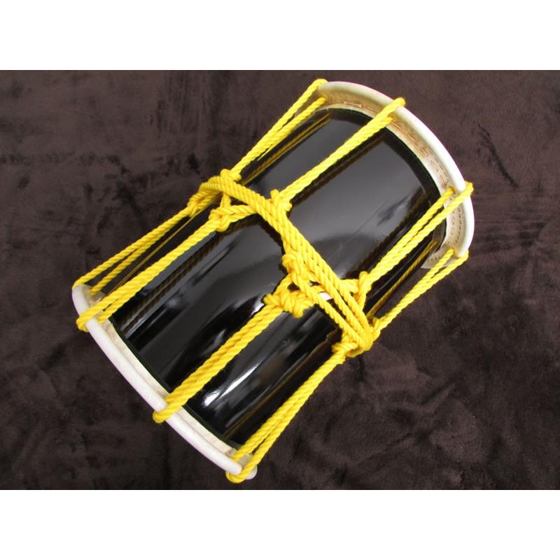 三島屋楽器店 オリジナル桶胴太鼓 7寸 (直径約21.5cm） イエロー 吊りバンド+バチセット 【担ぎ桶胴太鼓 おけどうだいこ】
