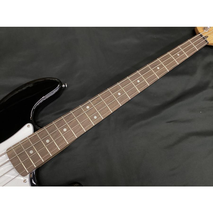 Vintage V4BK Reissued Bass Boulevard Black (ヴィンテージ
