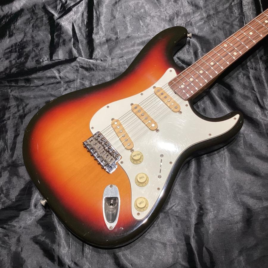 フェンダージャパン ストラトキャスター Fender japan Fender JAPAN ストラトキャスター Crafted in japan 筆記体 Nシリアル