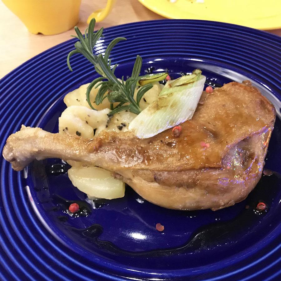 業務用 冷凍 国産若鶏骨付きモモ 5本入 鶏肉 食肉 [1013325] : A