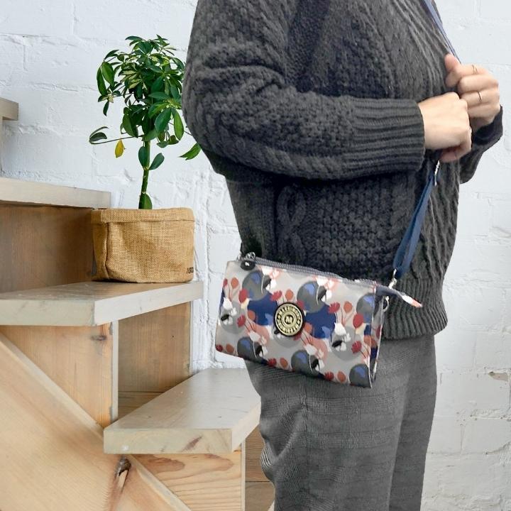 IR様 メメル服 ショルダーバック かぼちゃパンツ青りんごリボン