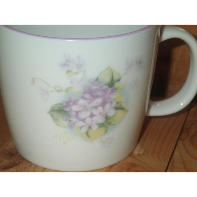 イマン imane スミレ カフェマグ マグカップ すみれ 磁器 花柄