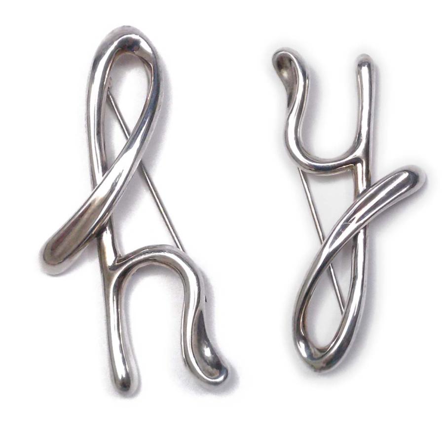 TIFFANY&Co.（ティファニー） 【美品】ティファニー イニシャル「h