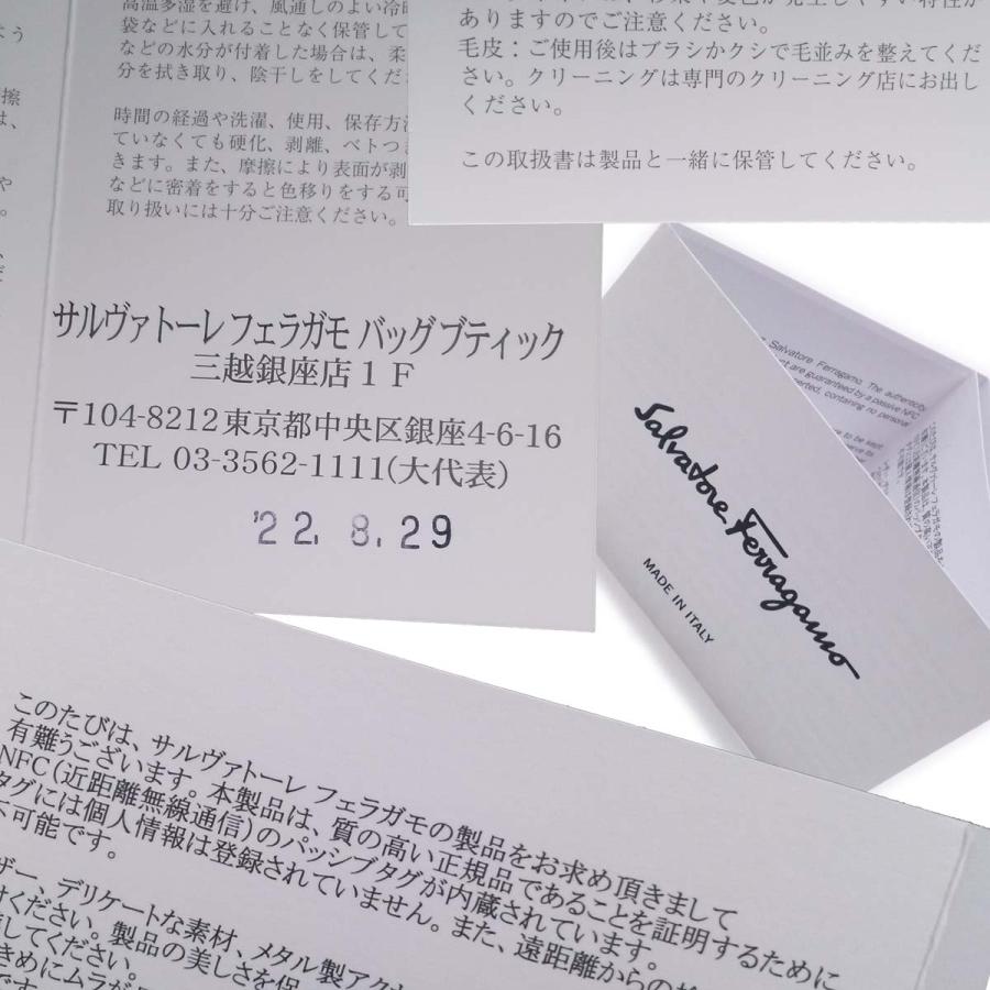 FERRAGAMO 【美品】フェラガモ ヴァラ 長財布 黒 レザー リボン 