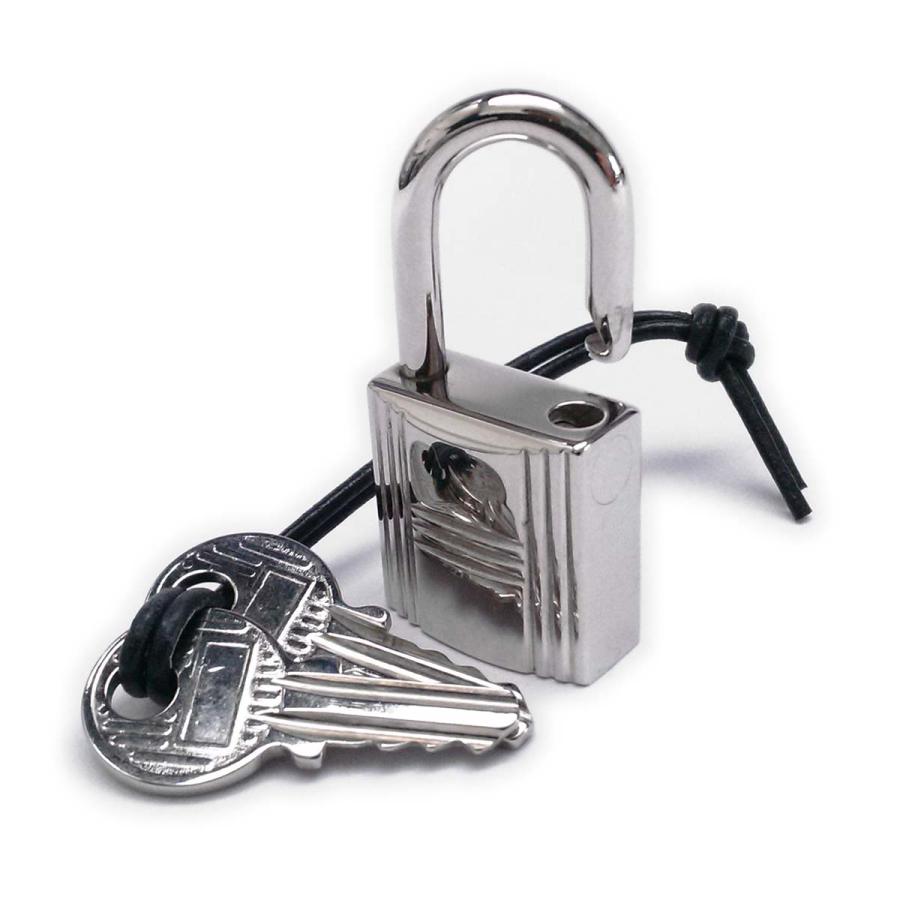 エルメスカデナ　キー　114番 HERMES（エルメス） 【未使用-新品同様】エルメス カデナ 鍵2本 114番