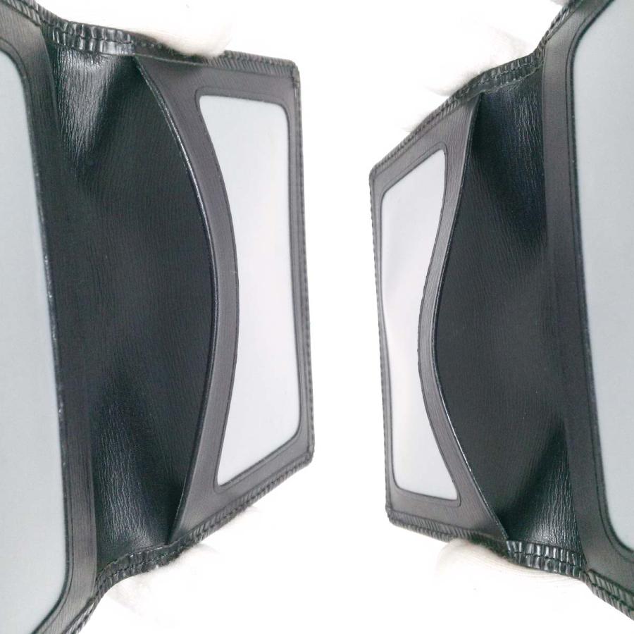 LOUIS VUITTON（ルイ・ヴィトン） 【美品】ルイヴィトン エピ 黒 パス