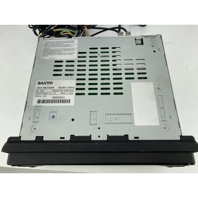 キューブ DBA-Z12 カーナビゲーション QX1 NVA-MS7309W B8260 キューブ DBA-Z12 カーナビゲーション QX1 NVA-MS7309W B8260