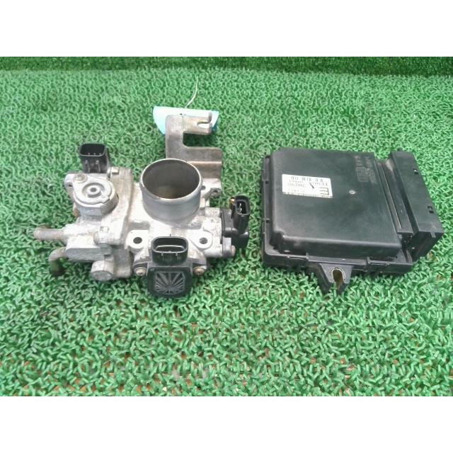 キャリイ キャリィ LE-DA63T スロットルボディ 26U 13400-67H10 33920