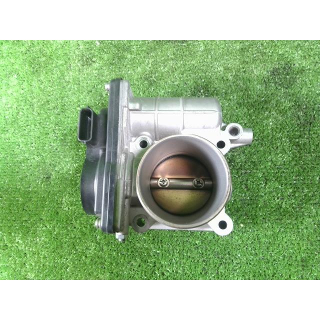 ノート DBA-E12 スロットルボディ QAB 16119-1KT0B : アプレシア中古