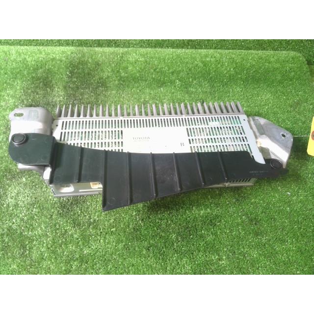 レクサス（LEXUS） IS DBA-USE20 オーディオアンプ 077 86280-53110