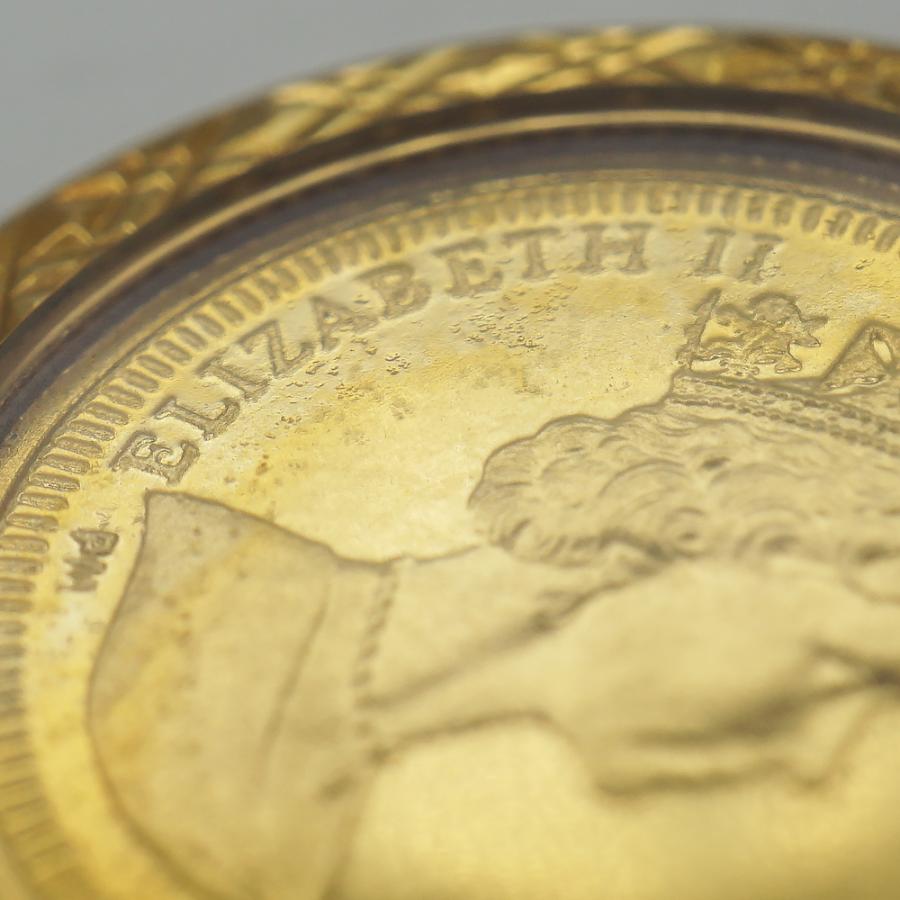 コイン：K24/枠：K18 ペンダントトップ ペンダントトップ 純金 ピーターラビットコイン 1994年 エリザベス女王 1/25オンス 1/25oz