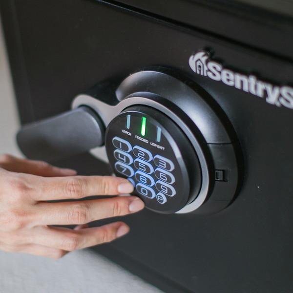 セントリー Sentry JTW082GEL ブラック ビッグボルトシリーズ セントリー Sentry JTW082GEL ブラック ビッグボルトシリーズ