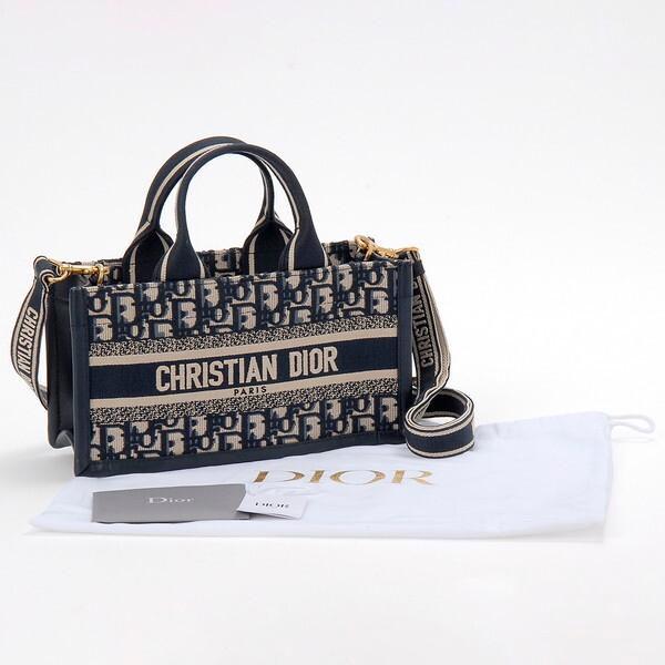 Christian Dior ディオール ハンドバッグ ネイビー M1326CZBB Christian Dior ディオール ハンドバッグ ネイビー M1326CZBB