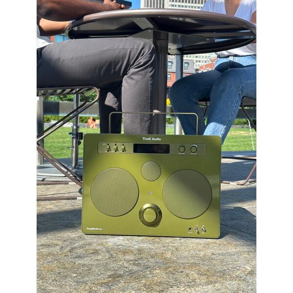 Tivoli Audio SBM-0642-JP Green SongBook MAX ポータブルBluetoothスピーカー (プリアンプ内蔵&ラジオ機能付き)｜aprice｜08